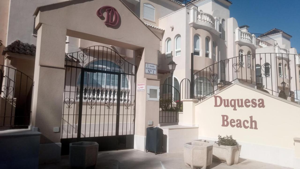 Duquesa Beach Torrevieja Exterior photo